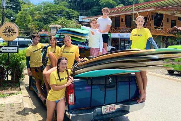 Zee schildpadden project Costa Rica surfen 